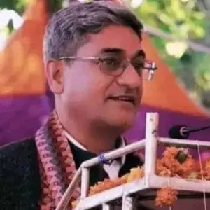 संविधानलाई असफल पार्ने छुट कसैलाई छैनः गृहमन्त्री लेखक