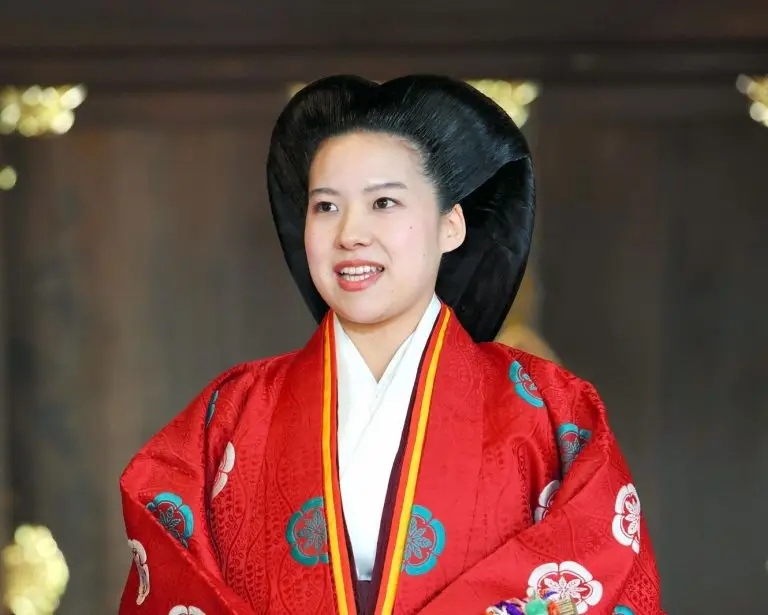 जसले प्रेमकै लागि राजपदवी त्यागे